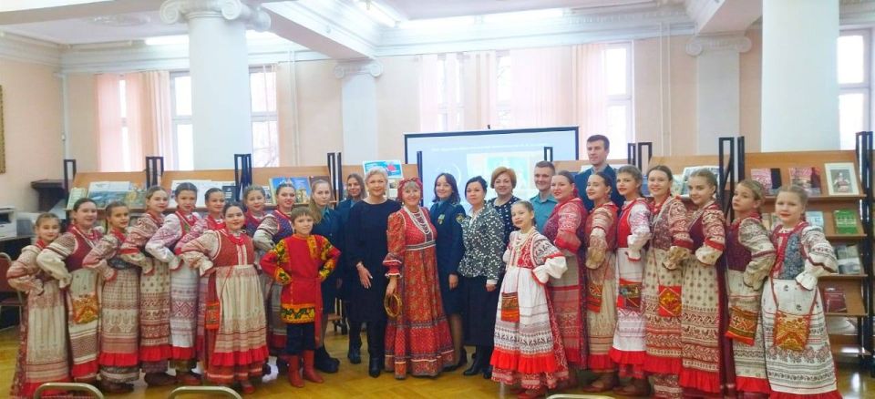 В рамках Всероссийской акции "Ночь музеев" образцовый фольклорный ансамбль «Зарянка» ( руководитель -заслуженный работник культуры Брянской области Ситникова Татьяна Васильевна) принял участие в мероприятии, которое...