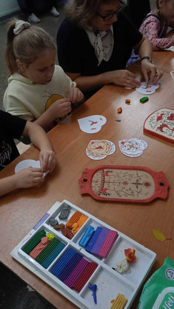 3 ноября в ДК Володарского района прошла традиционная ежегодная акция «Ночь искусств» 3 ноября в ДК Володарского района прошла традиционная ежегодная акция «Ночь искусств»