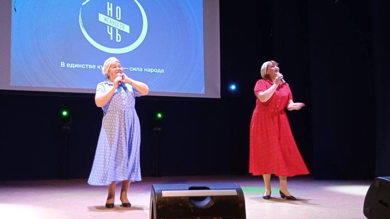 3 ноября в ДК Володарского района прошла традиционная ежегодная акция «Ночь искусств» 3 ноября в ДК Володарского района прошла традиционная ежегодная акция «Ночь искусств»