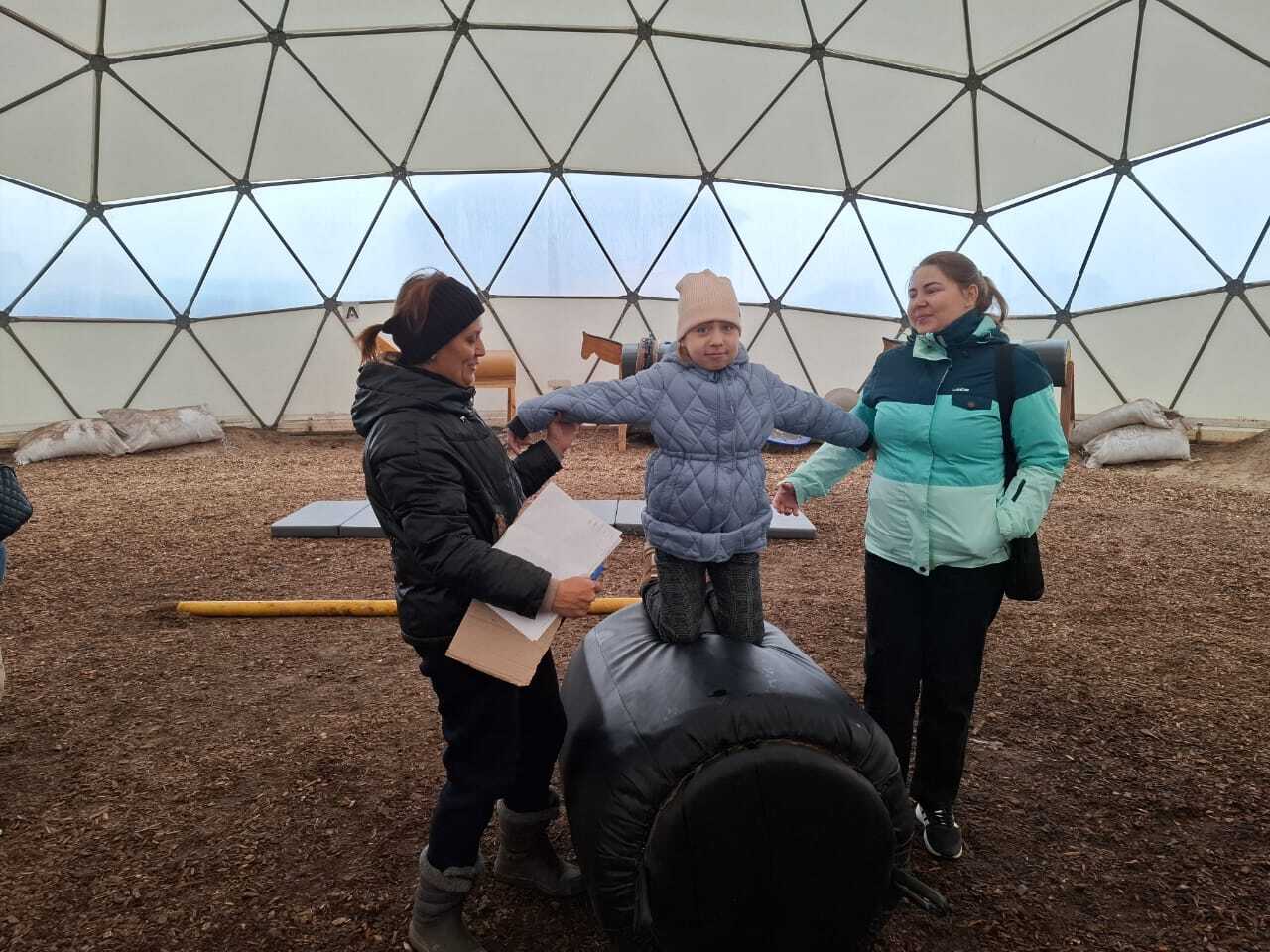 В октябре ребята с ограниченными возможностями здоровья и их родители дважды стали участниками проекта «Тропа здоровья – раскрываем потенциал, расширяем возможности!», организованного АНО «Пони-клуб Брянск» В октябре ребята с ограниченными возможностями здоровья и их родители дважды стали участниками проекта «Тропа здоровья – раскрываем потенциал, расширяем возможности!», организованного АНО «Пони-клуб Брянск»