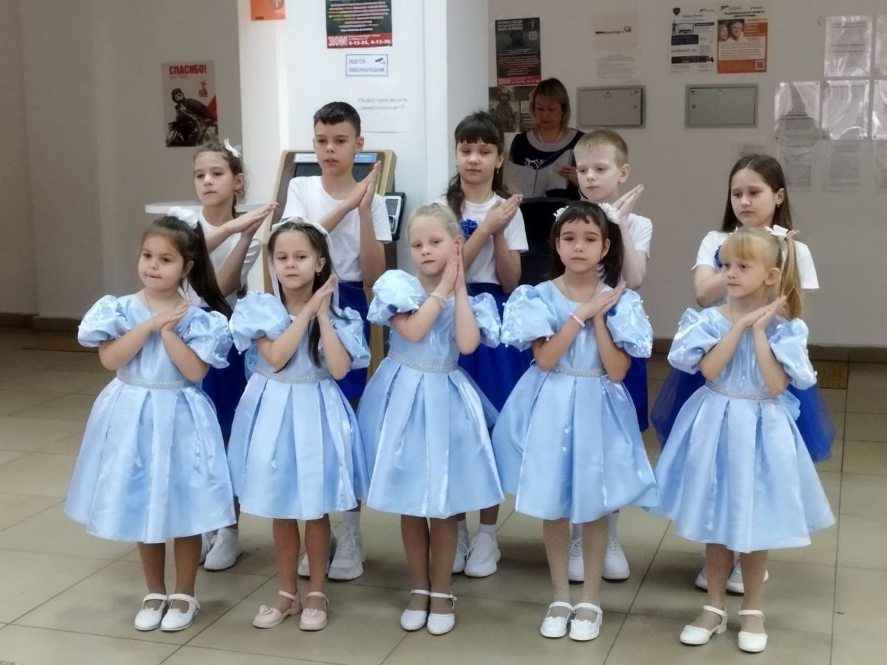 4 ноября в России отметили День народного единства — праздник, символизирующий сплочённость всех народов и поколений 4 ноября в России отметили День народного единства — праздник, символизирующий сплочённость всех народов и поколений