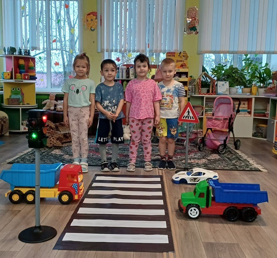 Детский травматизм при несоблюдении правил дорожного движения остается одной из самых болезненных проблем в наше время Детский травматизм при несоблюдении правил дорожного движения остается одной из самых болезненных проблем в наше время