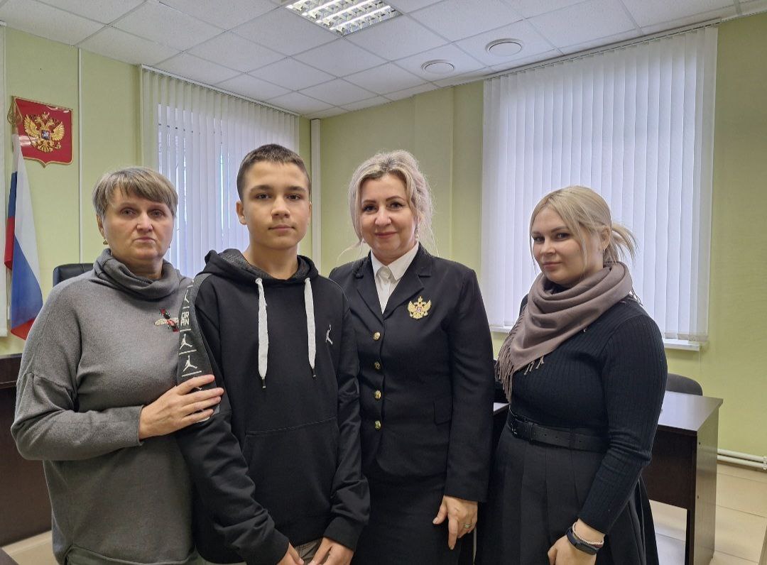 Инна Мухина: Еще одна история возвращения ребенка в кровную семью через 10 лет! Инна Мухина: Еще одна история возвращения ребенка в кровную семью через 10 лет!