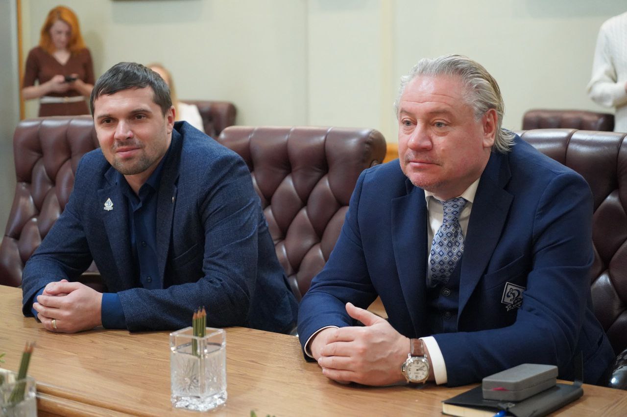 Александр Богомаз: Футбольный клуб «Динамо-Брянск» стал победителем своей группы в турнире Второй лиги дивизиона «Б» по итогам сезона 2025 года