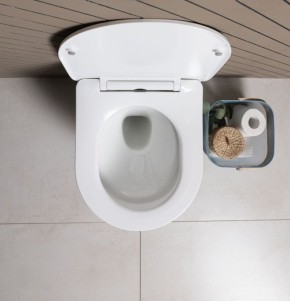 Течет унитаз? Узнайте, как устранить проблему самостоятельно и сэкономить на сантехниках