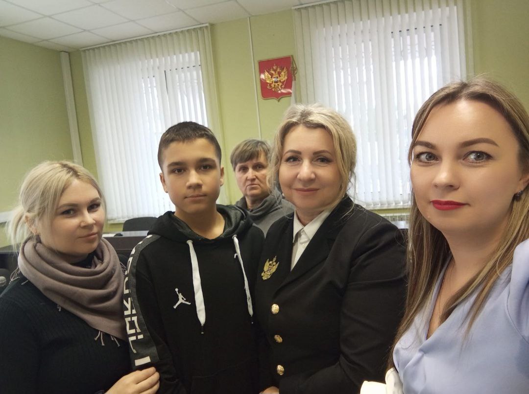 Инна Мухина: Еще одна история возвращения ребенка в кровную семью через 10 лет!