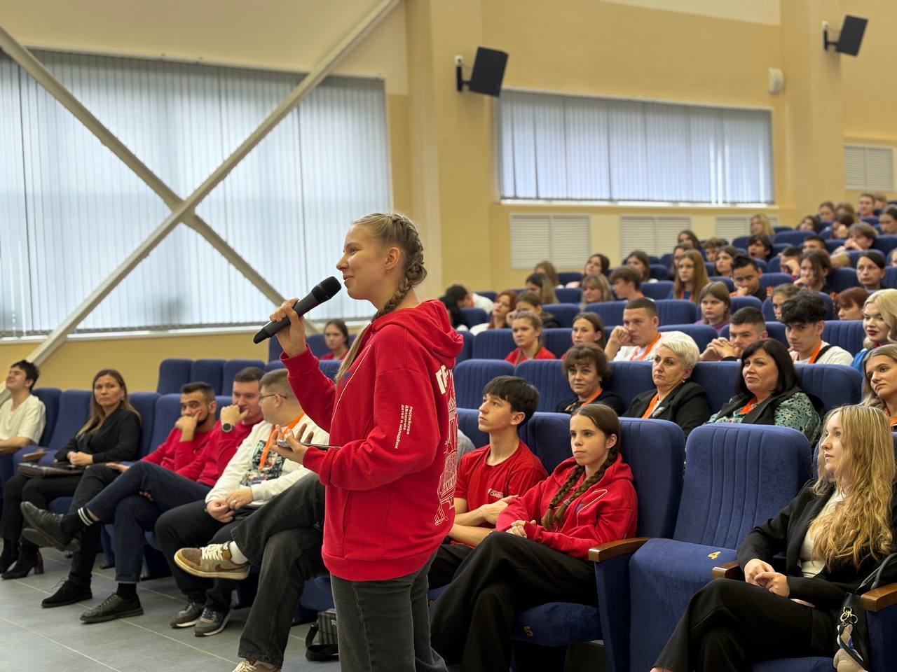 Волонтеры и общественники получают наиболее актуальные для совей деятельности знания благодаря образовательной программе межмуниципального форума «У доброты нет возраста!» Волонтеры и общественники получают наиболее актуальные для совей деятельности знания благодаря образовательной программе межмуниципального форума «У доброты нет возраста!»