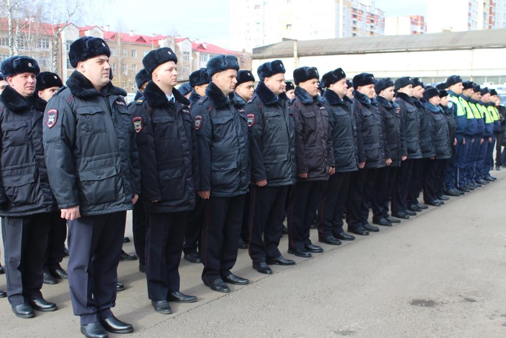 В Брянске торжественно открыли обновленное здание для нескольких подразделений полиции В Брянске торжественно открыли обновленное здание для нескольких подразделений полиции