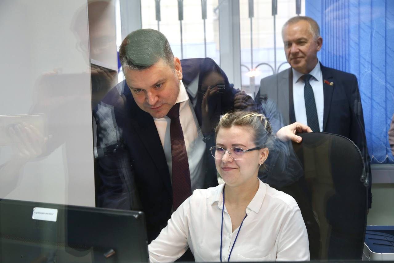 Глава Соцфонда посетил Брянскую область с рабочим визитом Глава Соцфонда посетил Брянскую область с рабочим визитом