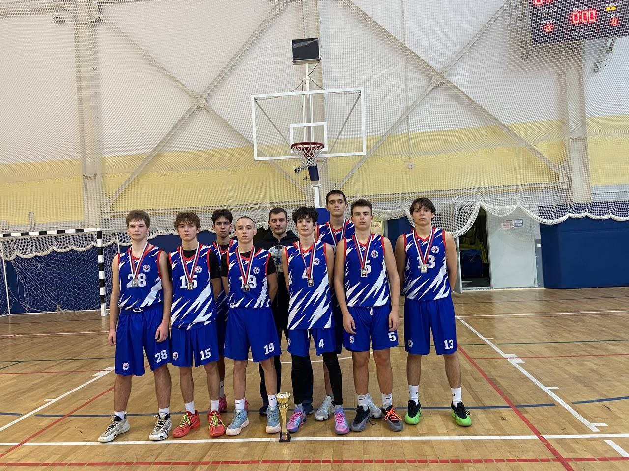 Награждены победители Первенства региона по баскетболу Награждены победители Первенства региона по баскетболу