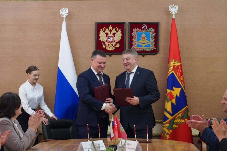 Глава Соцфонда посетил Брянскую область с рабочим визитом