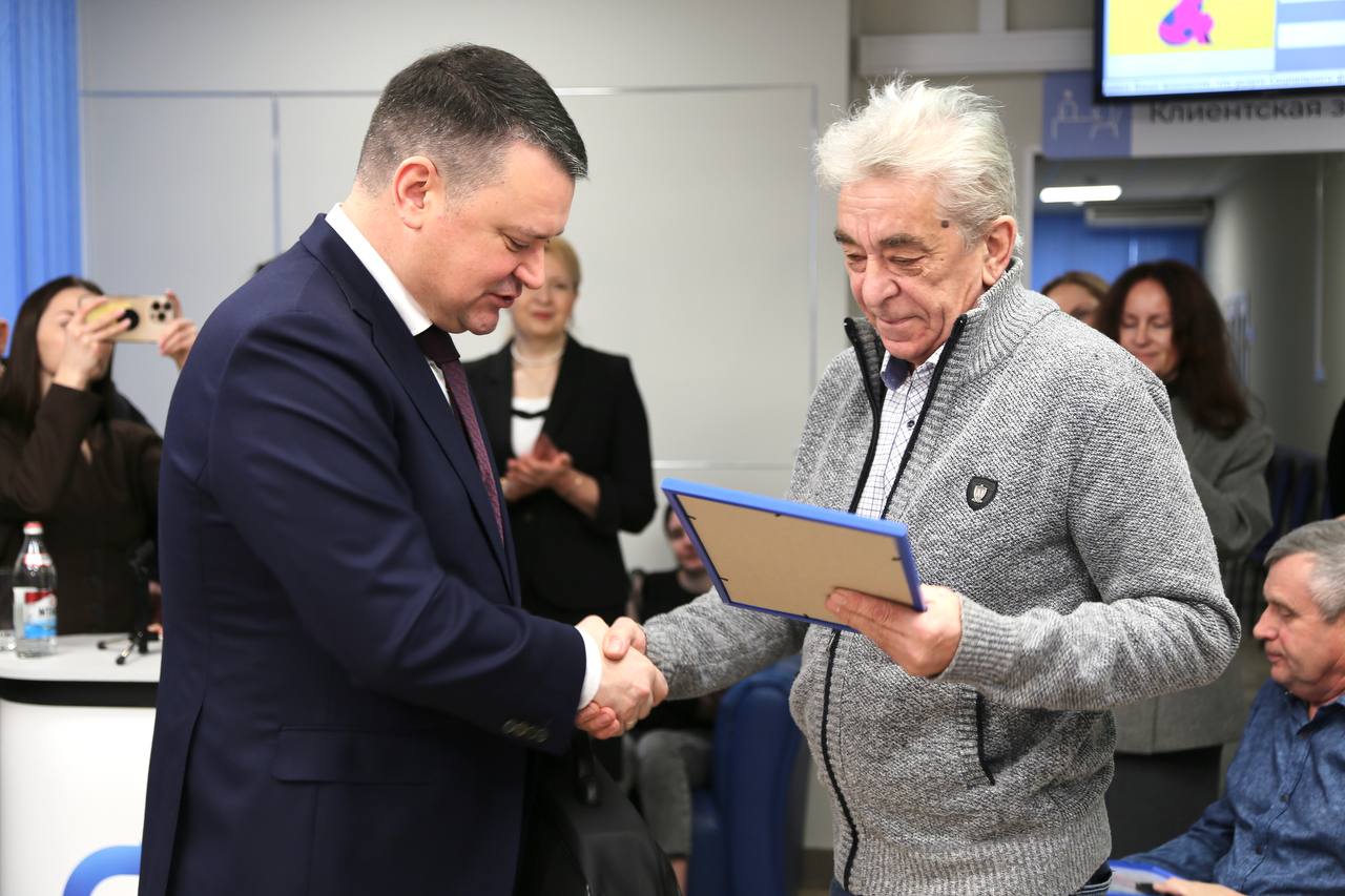 Глава Соцфонда посетил Брянскую область с рабочим визитом Глава Соцфонда посетил Брянскую область с рабочим визитом