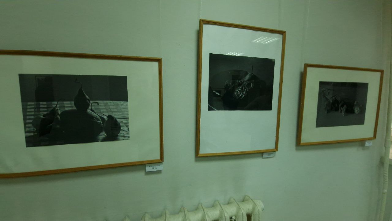 В Брянске сегодня, 8 ноября, в залах городской детской художественной школы открылась фотовыставка "Осенняя рапсодия" В Брянске сегодня, 8 ноября, в залах городской детской художественной школы открылась фотовыставка "Осенняя рапсодия"