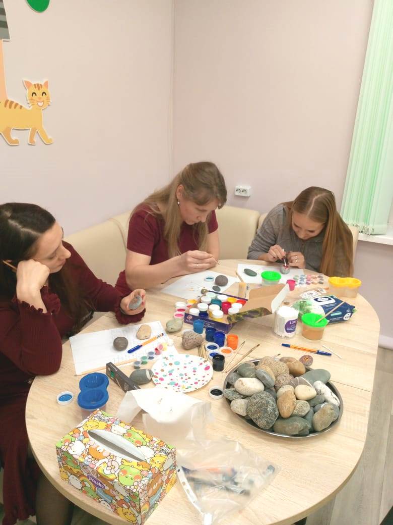 Древняя мудрость гласит: «Сложно изменить мир, но если ты хочешь этого, начни меняться сам» Древняя мудрость гласит: «Сложно изменить мир, но если ты хочешь этого, начни меняться сам»