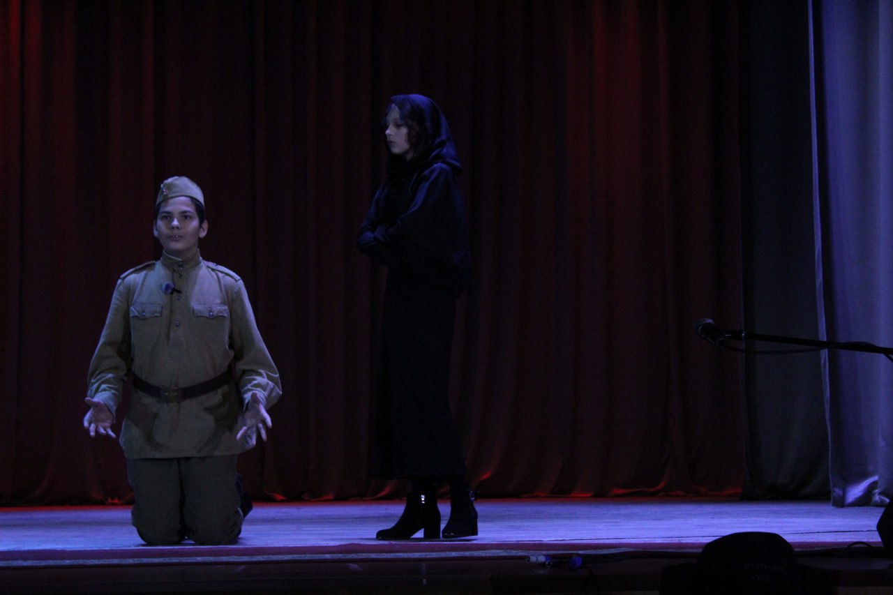 В Клинцовском районе прошёл отборочный этап проекта «Фестиваль школьных театров „Классика в классы“», посвящённого 80-летию Великой Победы