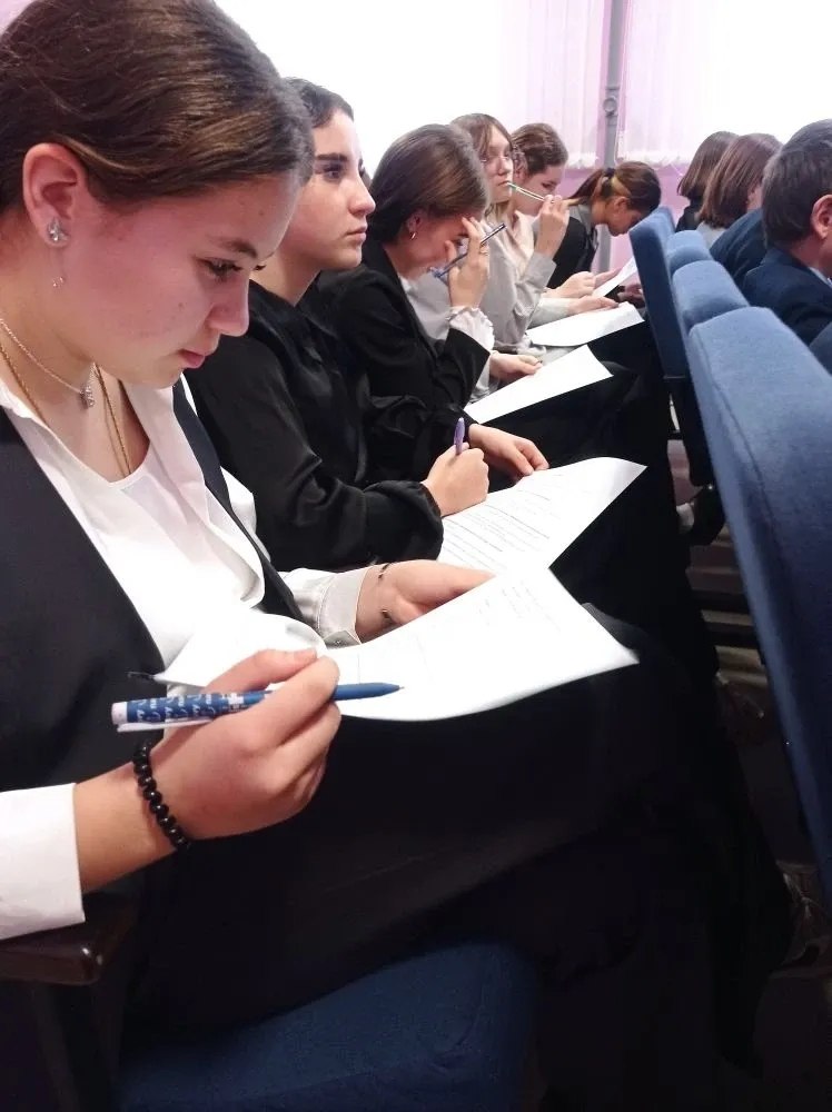 В современном мире умение грамотно распоряжаться своими финансами становится не просто полезным навыком, а необходимостью В современном мире умение грамотно распоряжаться своими финансами становится не просто полезным навыком, а необходимостью