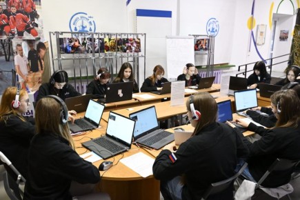 Единый call-центр принимает вопросы на прямую линию Губернатора