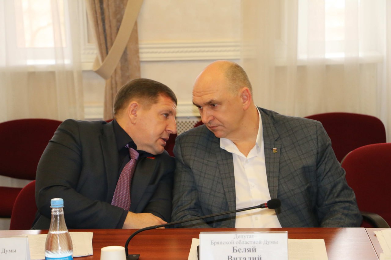 Комитет по законодательству и местному самоуправлению провел очередное заседание, где рассмотрел проект областного бюджета на 2026-2028 годы, профильные программы и прогноз социально-экономического развития региона на этот... Комитет по законодательству и местному самоуправлению провел очередное заседание, где рассмотрел проект областного бюджета на 2026-2028 годы, профильные программы и прогноз социально-экономического развития региона на этот...