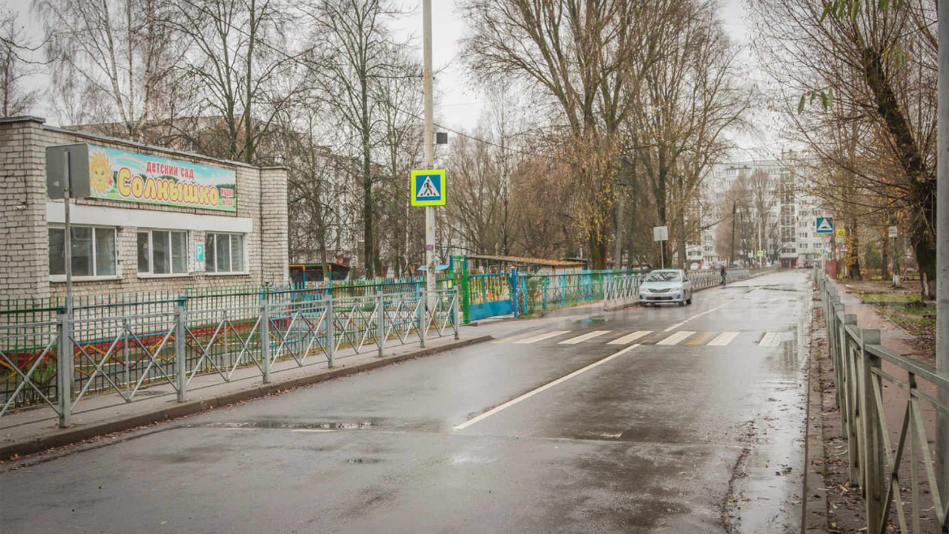 В Брянске по нацпроекту уложили новый асфальт и отремонтировали тротуар на Киевской
