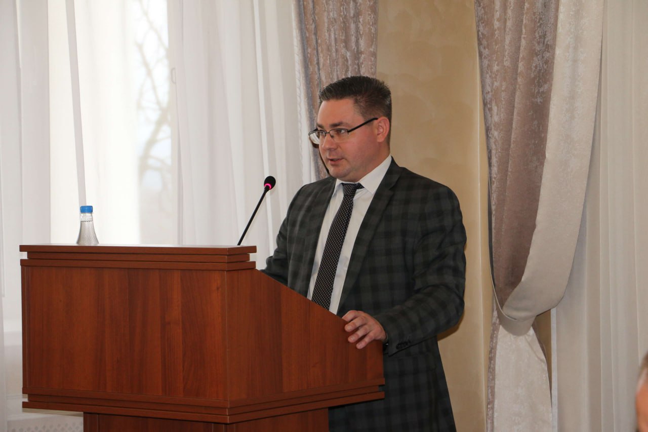 Комитет по законодательству и местному самоуправлению провел очередное заседание, где рассмотрел проект областного бюджета на 2026-2028 годы, профильные программы и прогноз социально-экономического развития региона на этот... Комитет по законодательству и местному самоуправлению провел очередное заседание, где рассмотрел проект областного бюджета на 2026-2028 годы, профильные программы и прогноз социально-экономического развития региона на этот...