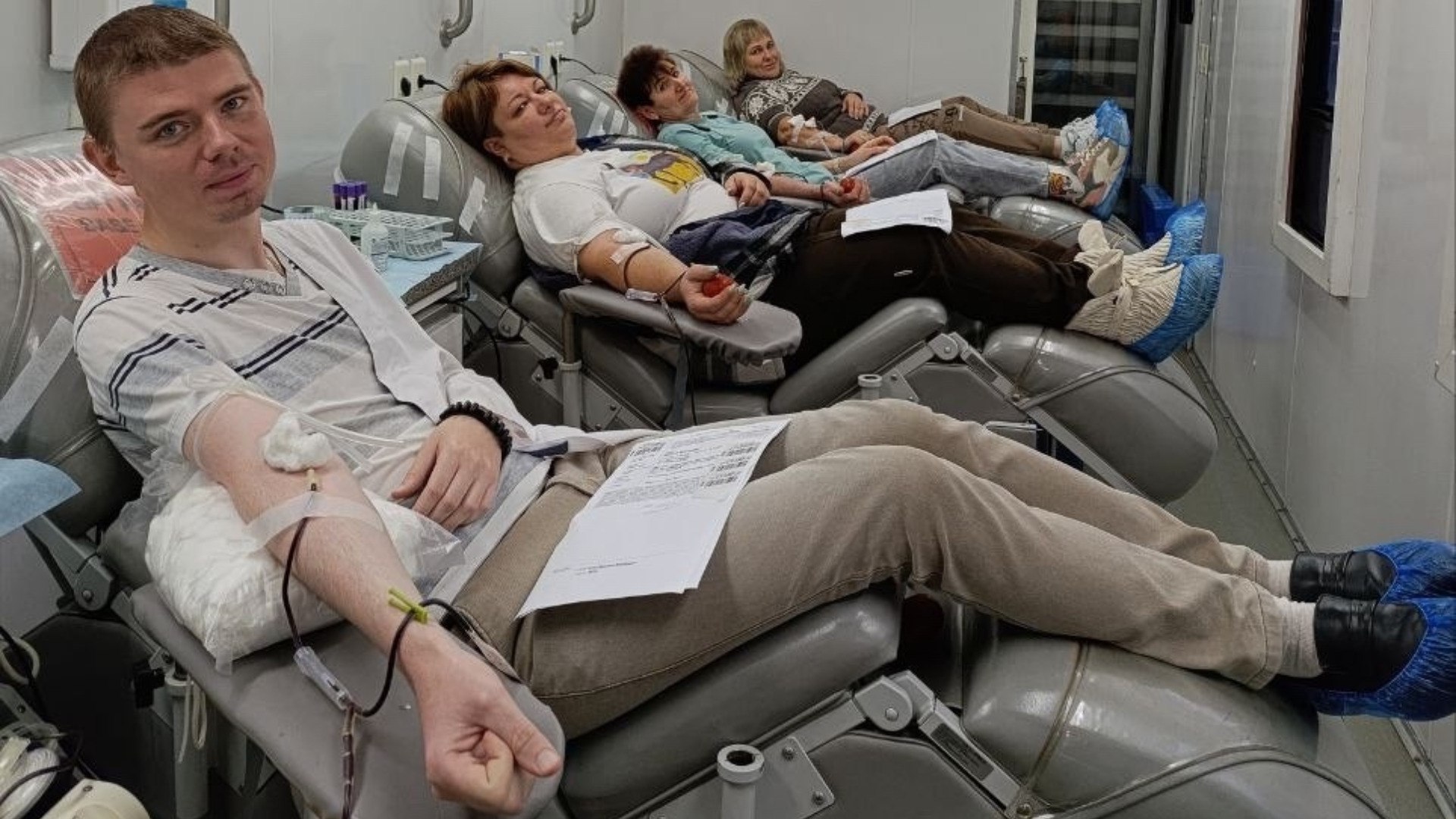 В Новозыбкове прошел успешный День донора: 54 жителя стали спасителями жизней