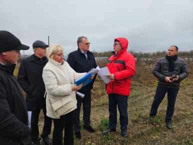 . 12 ноября под руководством врио заместителя Губернатора Брянской области Ю.М. Никифорова состоялось рабочее выездное совещание по вопросу строительства в рамках госпрограммы «Развитие культуры и туризма» центра...