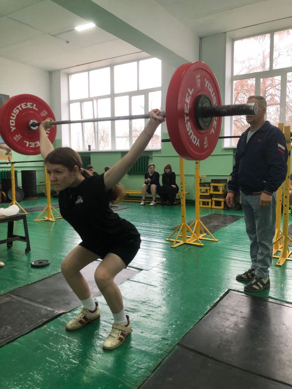 13 ноября 2025 года в спортивном зале МБУ МО СШ им. Героя России В. И.Шкурного прошло первенство города по тяжелой атлетике среди юношей и девушек 13 ноября 2025 года в спортивном зале МБУ МО СШ им. Героя России В. И.Шкурного прошло первенство города по тяжелой атлетике среди юношей и девушек