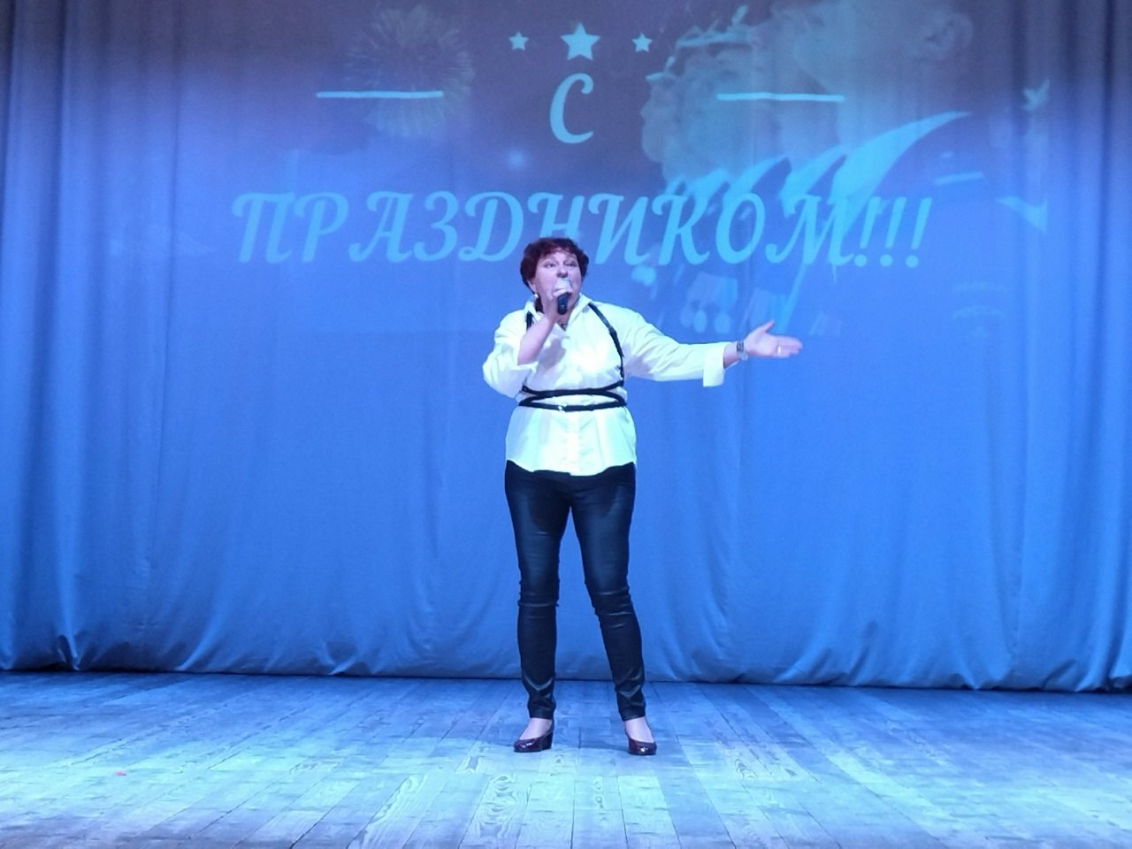 Ежегодно, 10 ноября, в нашей стране отмечается профессиональный праздник, посвященный сотрудникам органов внутренних дел Российской Федерации Ежегодно, 10 ноября, в нашей стране отмечается профессиональный праздник, посвященный сотрудникам органов внутренних дел Российской Федерации