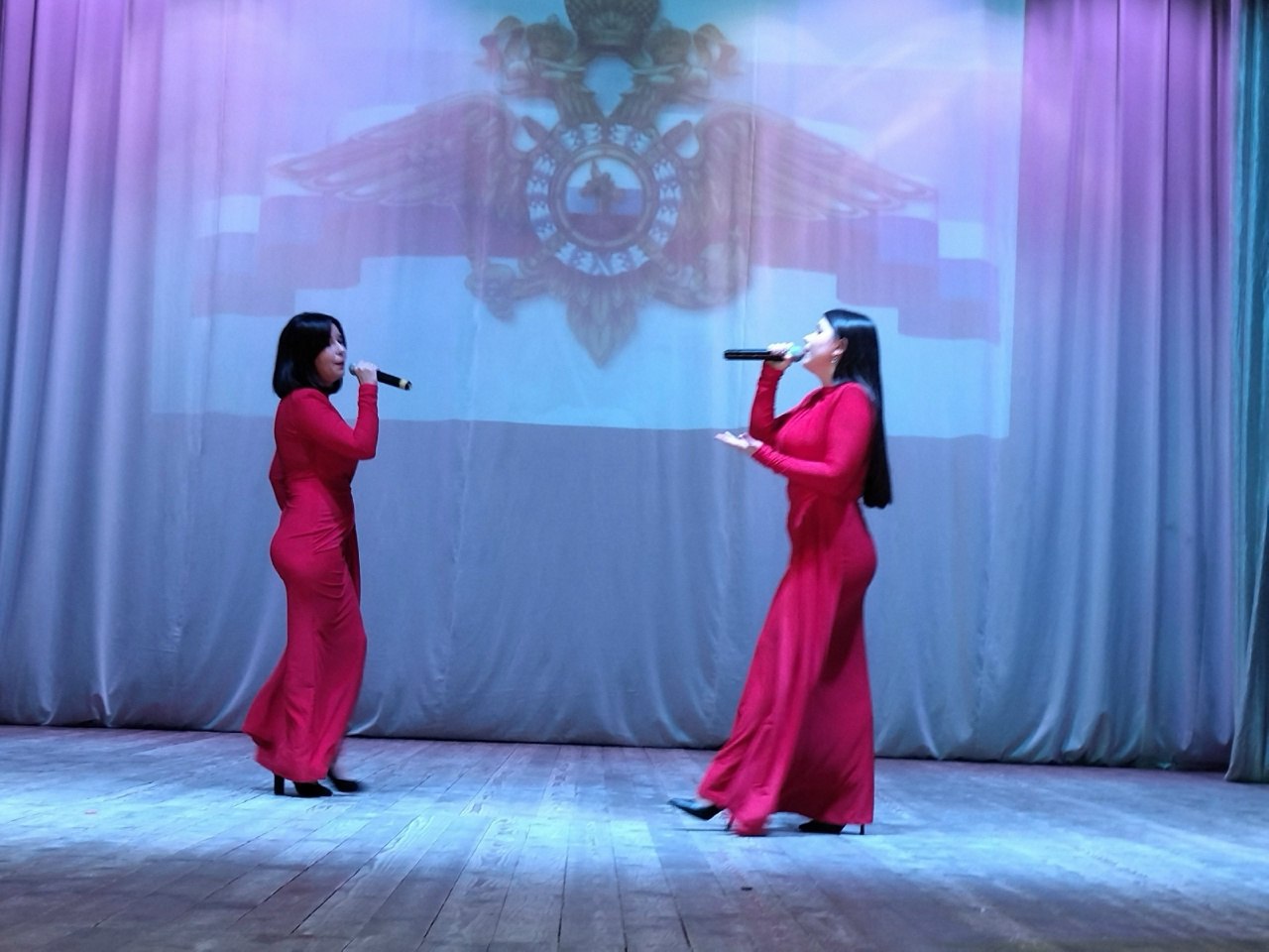 Ежегодно, 10 ноября, в нашей стране отмечается профессиональный праздник, посвященный сотрудникам органов внутренних дел Российской Федерации Ежегодно, 10 ноября, в нашей стране отмечается профессиональный праздник, посвященный сотрудникам органов внутренних дел Российской Федерации