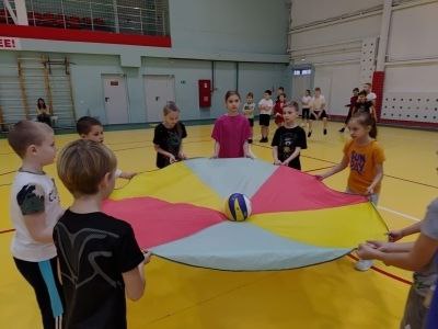 В рамках плана мероприятий, посвященных Году поддержки участников специальной военной операции и членов их семей в спортивной школе "Юность" среди отделений единоборств и волейбола были проведены спортивные соревнования... В рамках плана мероприятий, посвященных Году поддержки участников специальной военной операции и членов их семей в спортивной школе "Юность" среди отделений единоборств и волейбола были проведены спортивные соревнования...