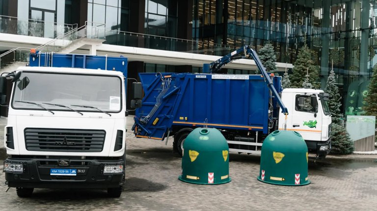 Российский экологический оператор поставит мусоровозы в Брянскую область