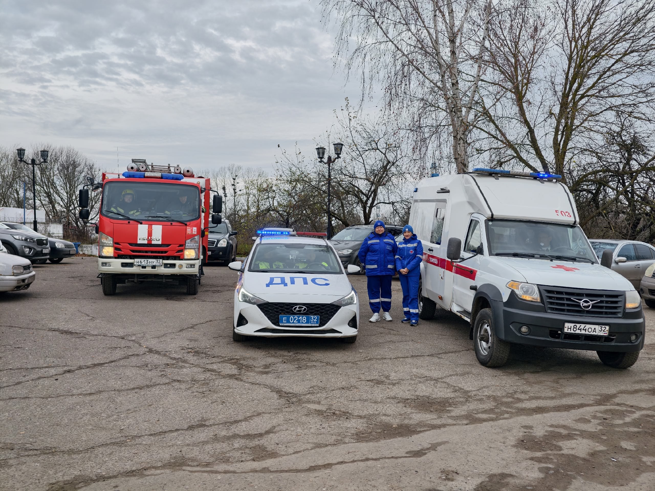 Тактикоспециальное учение по ликвидации последствий ДТП прошло в Брянском районе Тактикоспециальное учение по ликвидации последствий ДТП прошло в Брянском районе