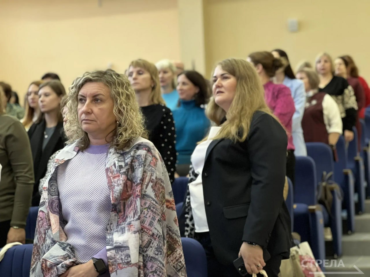 В брянском Дворце единоборств имени Артёма Осипенко сегодня, 17 ноября, открылся Межмуниципальный профилактический форум «Цифровой мир — территория ответственности» В брянском Дворце единоборств имени Артёма Осипенко сегодня, 17 ноября, открылся Межмуниципальный профилактический форум «Цифровой мир — территория ответственности»