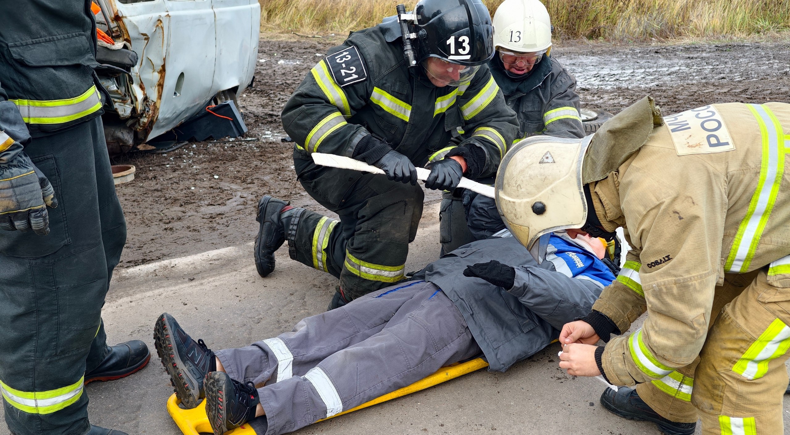 Тактикоспециальное учение по ликвидации последствий ДТП прошло в Брянском районе Тактикоспециальное учение по ликвидации последствий ДТП прошло в Брянском районе