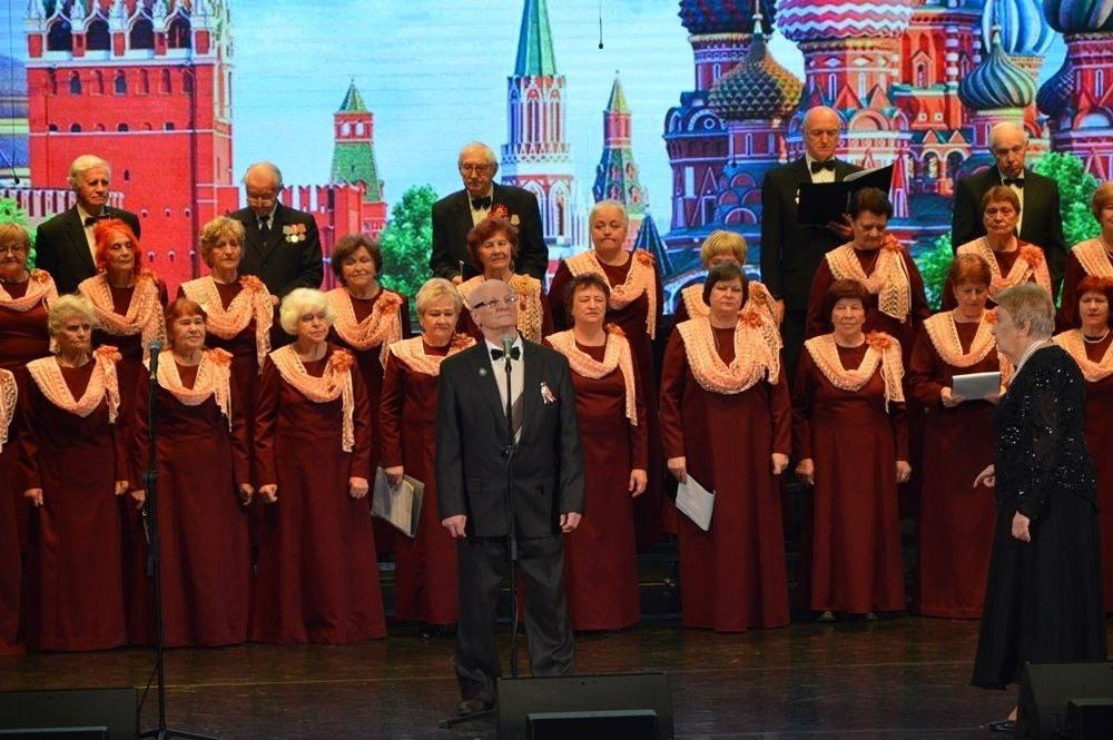 14 ноября во Дворце культуры БМЗ Брянского областного методического центра «Народное творчество» состоялся концерт народного академического хора ветеранов и музыкального театра-студии «Обертон», посвящённый 185-летию Петра... 14 ноября во Дворце культуры БМЗ Брянского областного методического центра «Народное творчество» состоялся концерт народного академического хора ветеранов и музыкального театра-студии «Обертон», посвящённый 185-летию Петра...