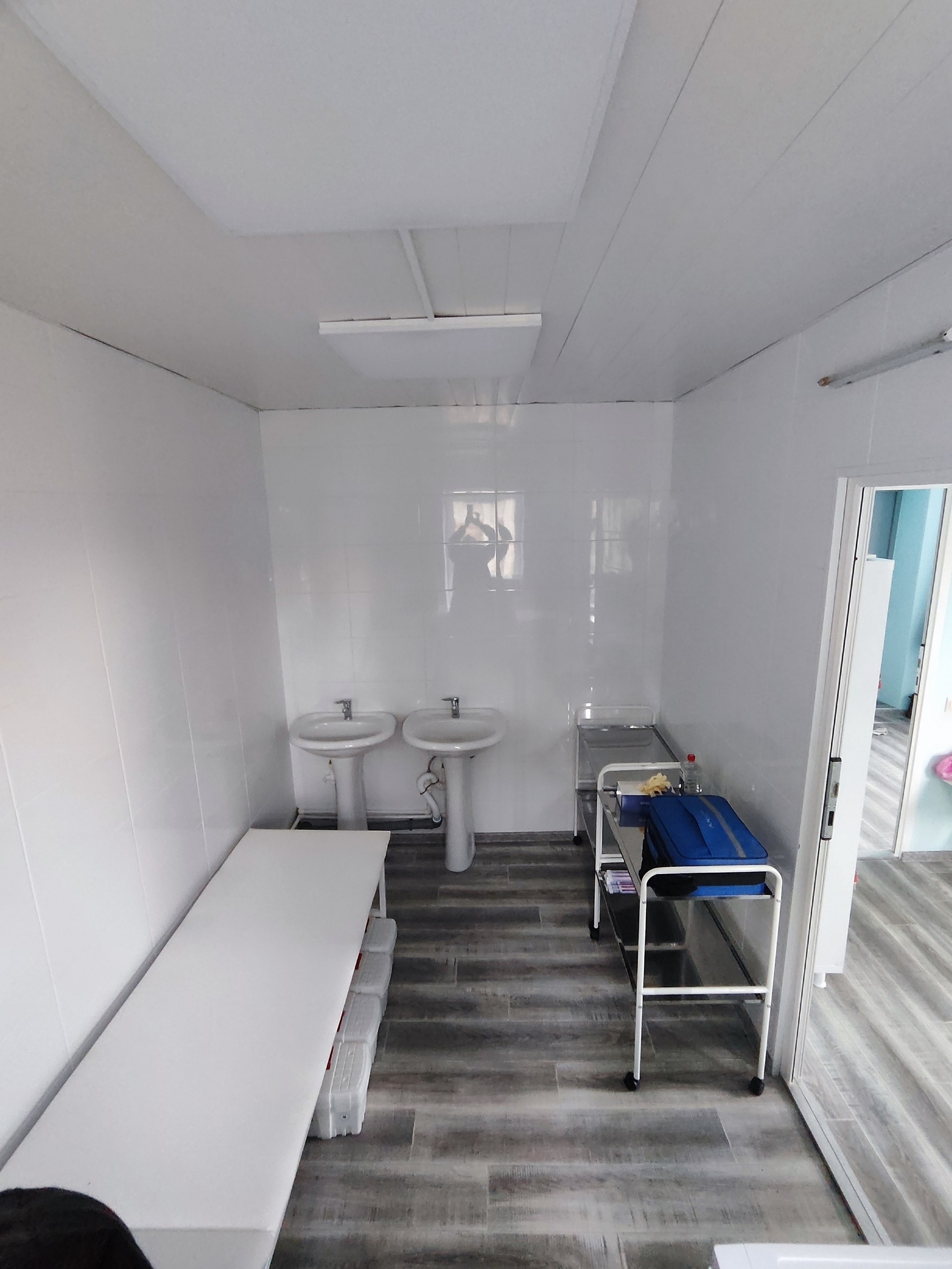 Хорошая новость. В Городецкий ФАП принят на работу фельдшер Иванов Александр Игоревич Александр Игоревич работал фельдшером скорой помощи с 2006 года (неврологическая, психиатрическая, реанимационная бригады) Хорошая новость. В Городецкий ФАП принят на работу фельдшер Иванов Александр Игоревич Александр Игоревич работал фельдшером скорой помощи с 2006 года (неврологическая, психиатрическая, реанимационная бригады)