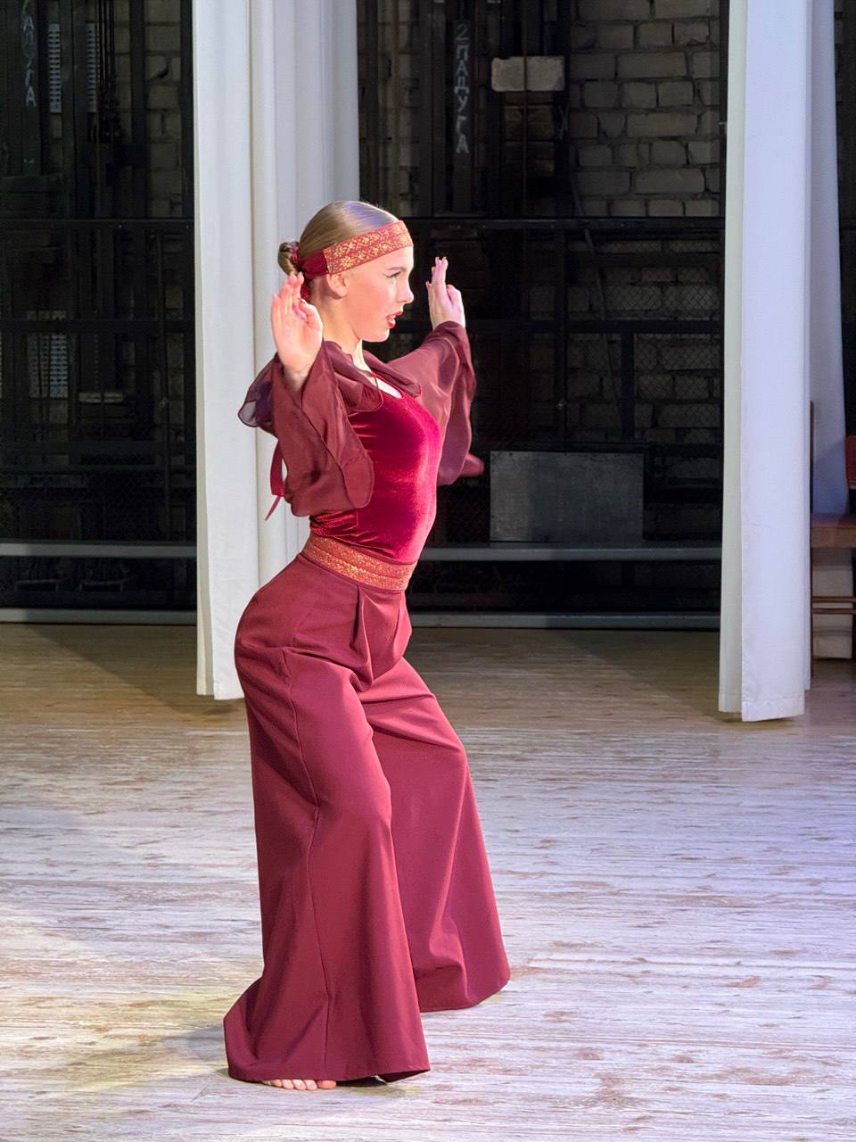 ПОДВЕДЕНЫ ИТОГИ IV БРЯНСКОГО ОБЛАСТНОГО ХОРЕОГРАФИЧЕСКОГО КОНКУРСА «ФЕЕРИЯ ТАНЦА» ПОДВЕДЕНЫ ИТОГИ IV БРЯНСКОГО ОБЛАСТНОГО ХОРЕОГРАФИЧЕСКОГО КОНКУРСА «ФЕЕРИЯ ТАНЦА»