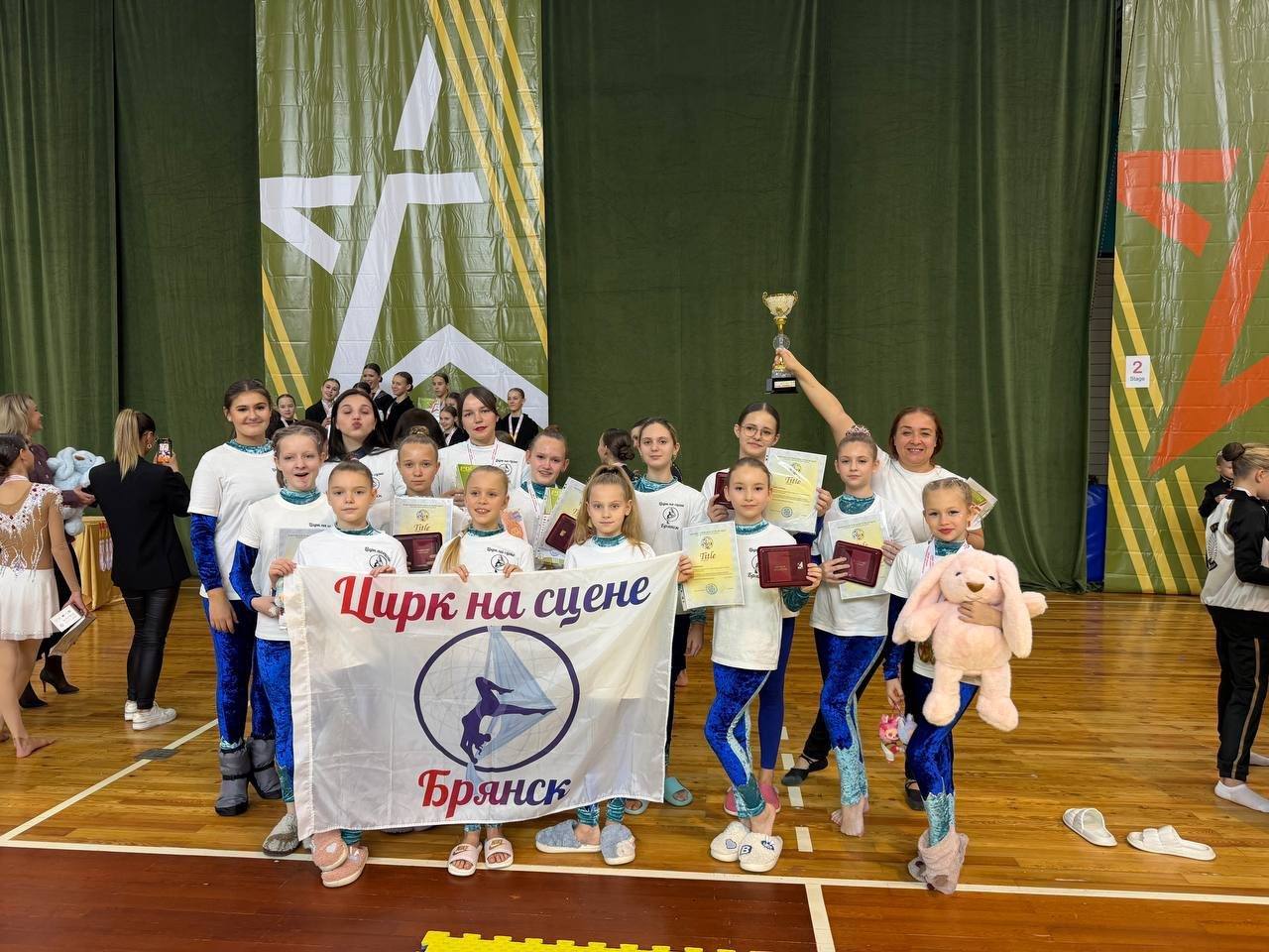 Рубрика. НАШИ ПОБЕДИТЕЛИ Рубрика. НАШИ ПОБЕДИТЕЛИ