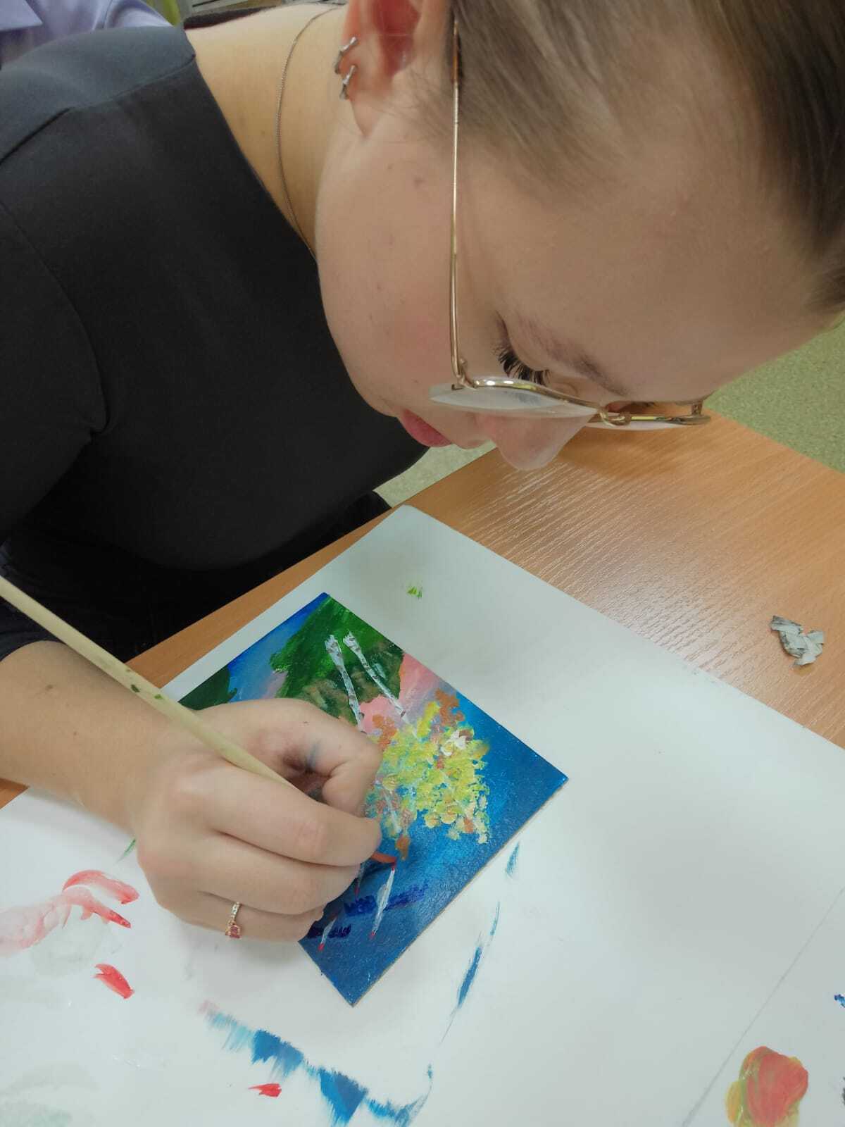 В рамках проекта "Пушкинская карта" 18 ноября 2025 года заведующая художественным отделением Детской школы искусств им. Е. М. Беляева - Ермолаева Галина Ивановна провела для учащихся 7-ой средней школы... В рамках проекта "Пушкинская карта" 18 ноября 2025 года заведующая художественным отделением Детской школы искусств им. Е. М. Беляева - Ермолаева Галина Ивановна провела для учащихся 7-ой средней школы...