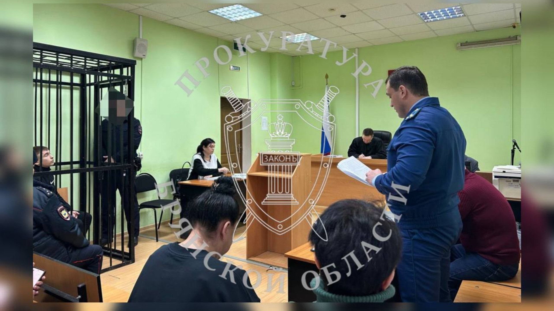 Гособвинитель запросил 10 лет мужчине, который избил до смерти брянца из-за собаки