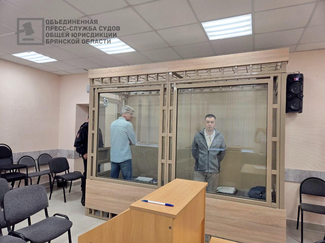 В Брянске вступил в силу приговор коррупционерам Андрею Маркусу и Алексею Ушкалову