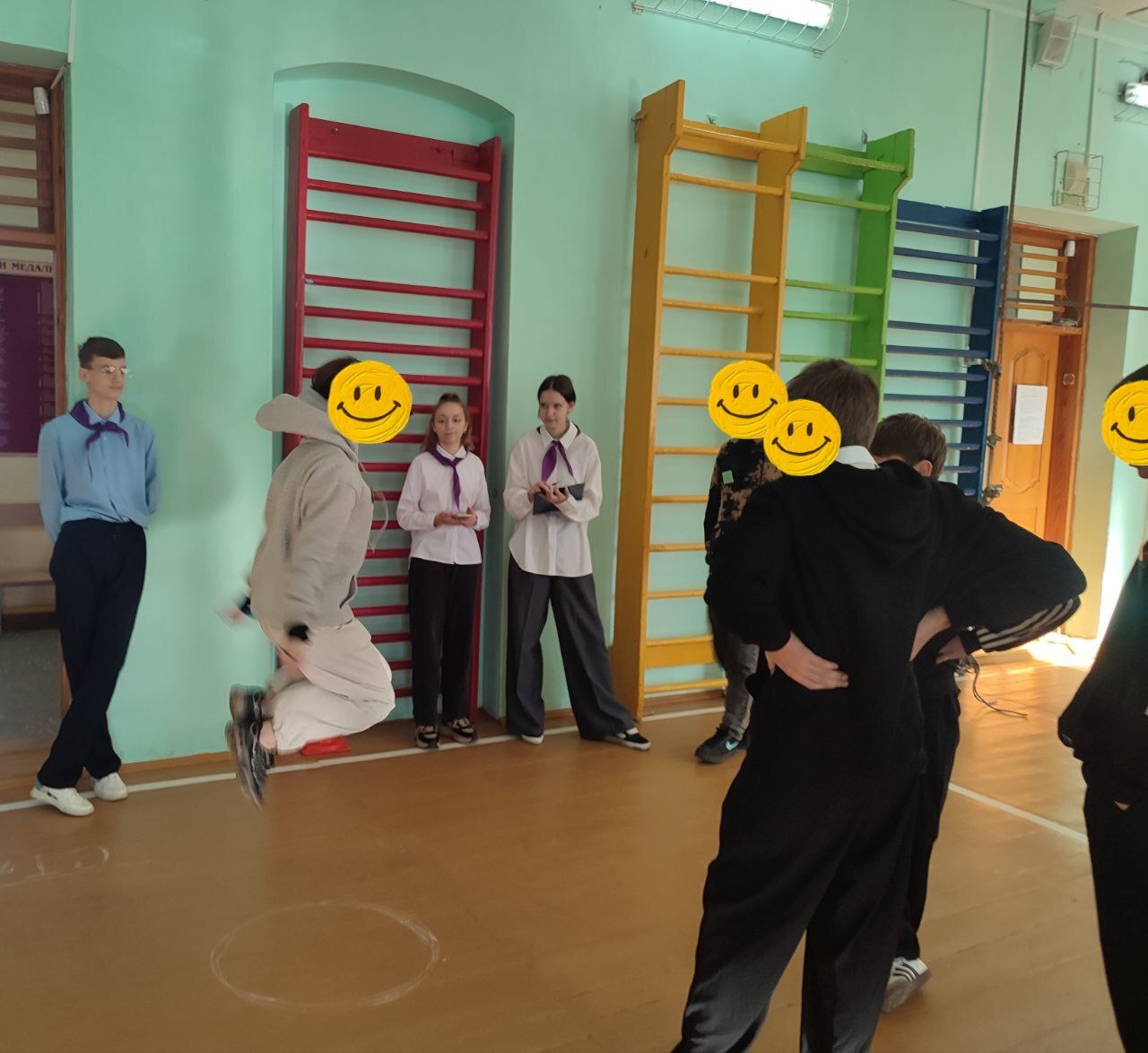 19 ноября 2025 года прошла очередная ежегодная городская СПАРТАКИАДА среди несовершеннолетних г. Клинцы, нуждающихся в особом внимании со стороны государства 19 ноября 2025 года прошла очередная ежегодная городская СПАРТАКИАДА среди несовершеннолетних г. Клинцы, нуждающихся в особом внимании со стороны государства