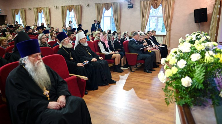 В Брянской епархии прошли XIV Рождественские образовательные чтения