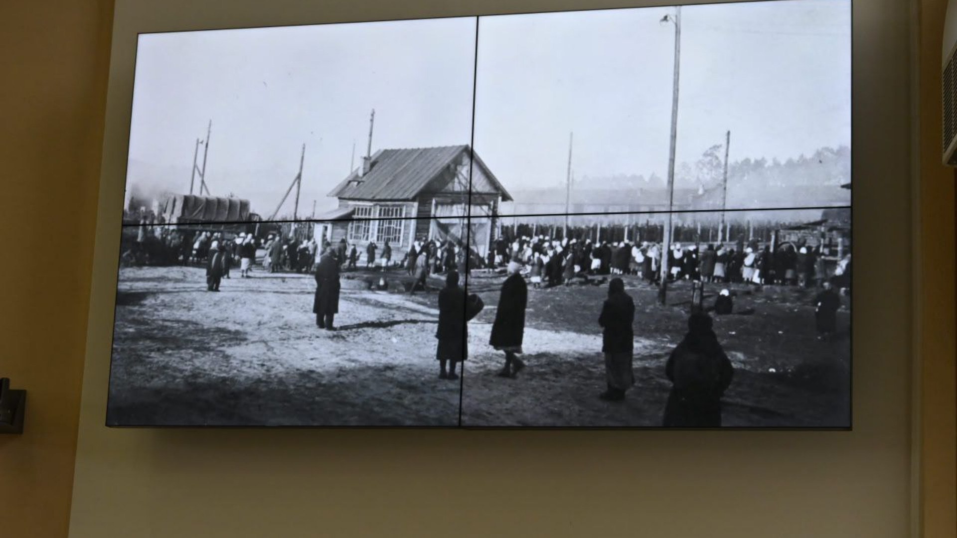 Богомаз о "Дулаг-142": никогда не забудем преступления фашистов