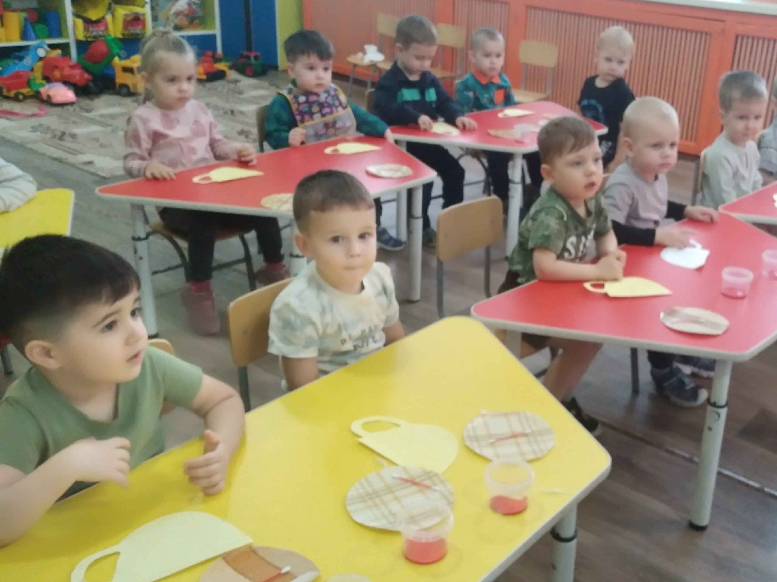 Тематическое занятие «В гости к бабушке на чай!» Тематическое занятие «В гости к бабушке на чай!»