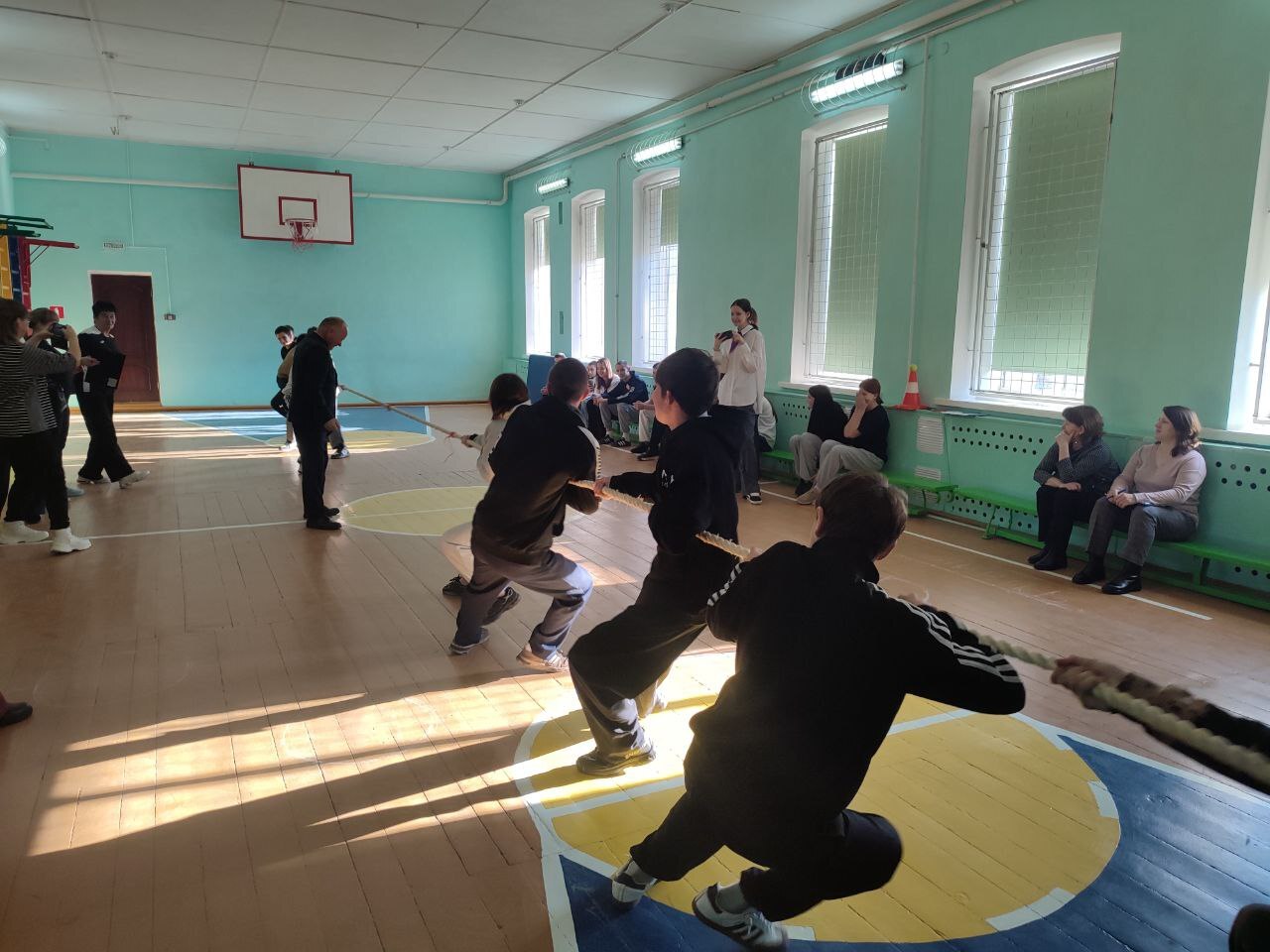 19 ноября 2025 года прошла очередная ежегодная городская СПАРТАКИАДА среди несовершеннолетних г. Клинцы, нуждающихся в особом внимании со стороны государства 19 ноября 2025 года прошла очередная ежегодная городская СПАРТАКИАДА среди несовершеннолетних г. Клинцы, нуждающихся в особом внимании со стороны государства