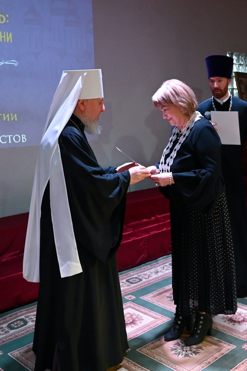 18 ноября 2025 года, в рамках региональных XIV Рождественских образовательных чтений «Просвещение и нравственность: формирование личности и вызовы времени», на базе Центра подготовки церковных специалистов Брянской епархии... 18 ноября 2025 года, в рамках региональных XIV Рождественских образовательных чтений «Просвещение и нравственность: формирование личности и вызовы времени», на базе Центра подготовки церковных специалистов Брянской епархии...