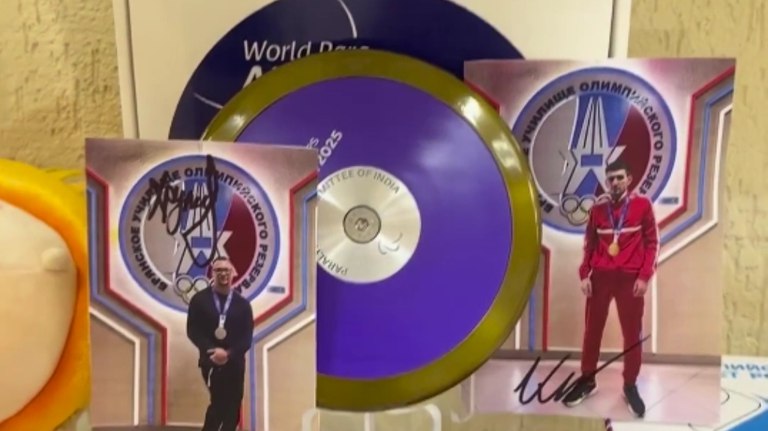 Известные паралимпийцы провели «Диалог на равных» с брянскими студентами