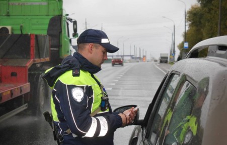 Госавтоинспекция Брянской области сообщает о проведении комплексных профилактических рейдов по выявлению нарушений ПДД