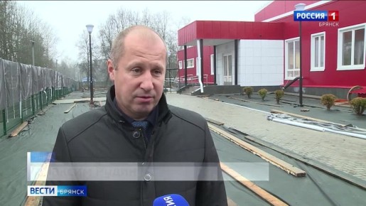 Готовится к открытию первый в Унечском районе СОК с бассейном